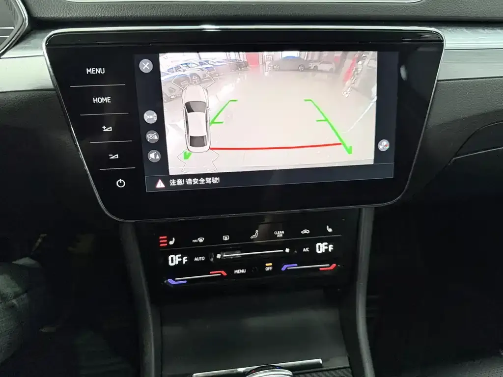 Skoda Superb 2022 из CN, фото 3