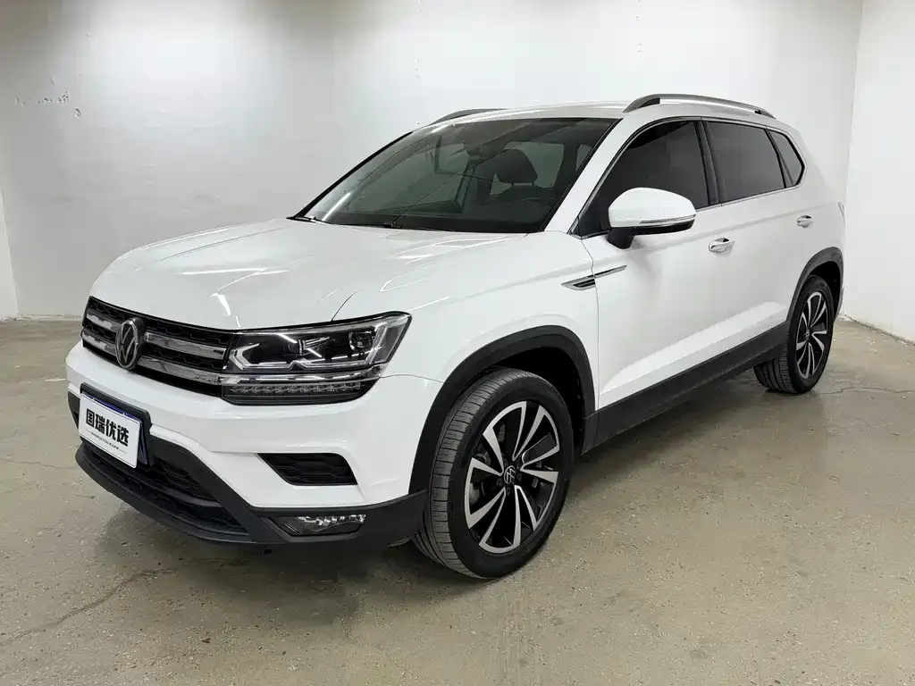 Volkswagen Tharu — фото 1