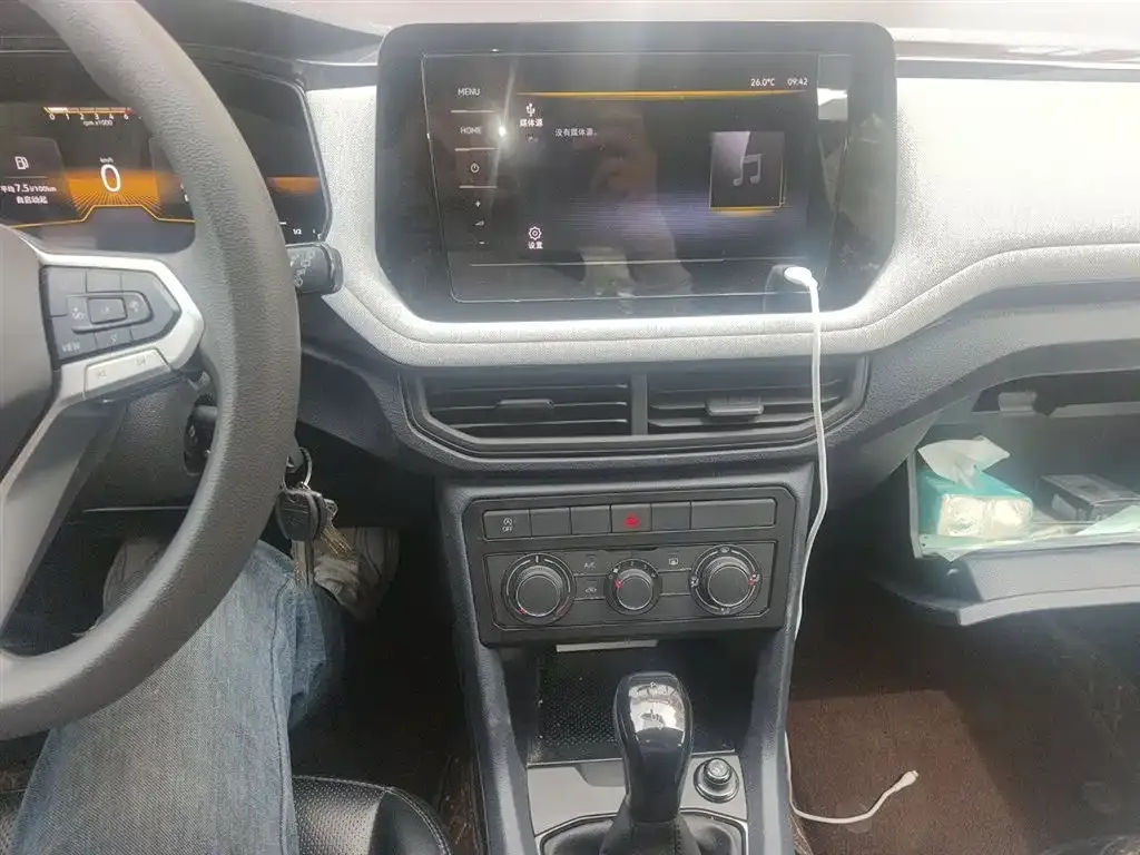 Volkswagen Tharu 2025 из CN, фото 8