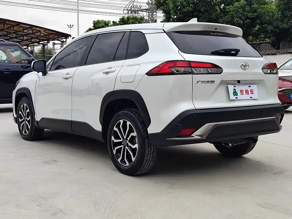Toyota Frontlander 2022 из CN, фото 10