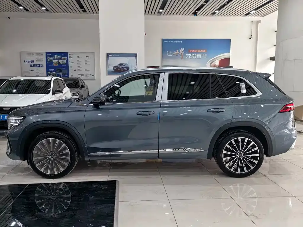 Geely Xingyue L — фото 10