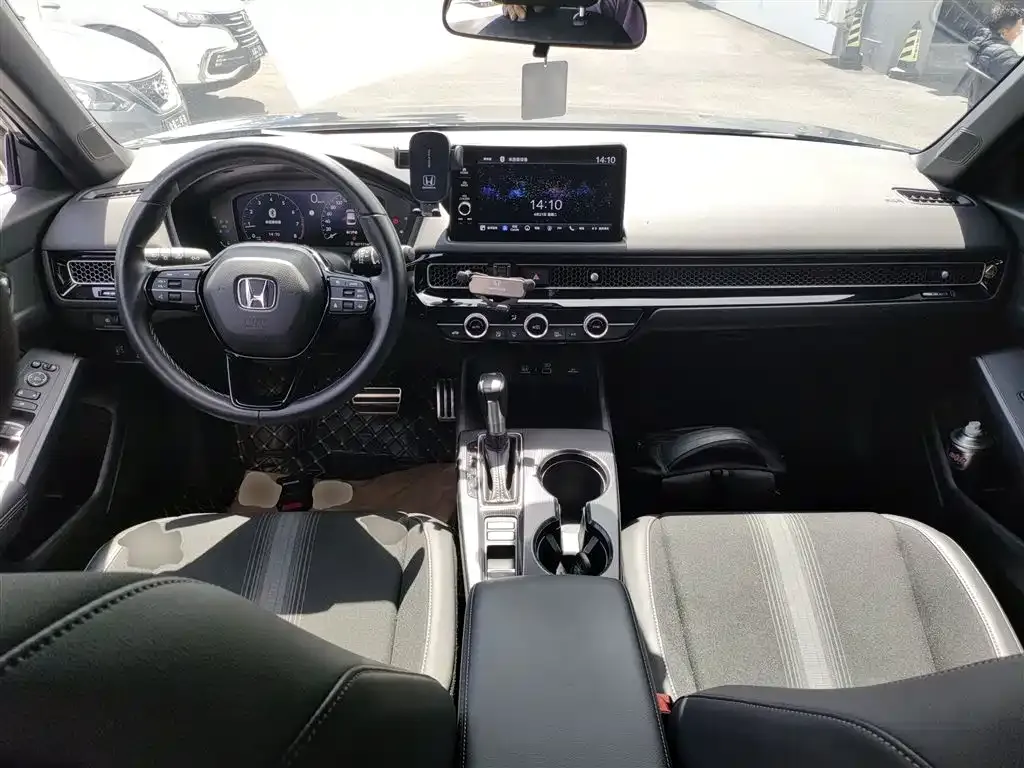 Honda Civic — фото 6