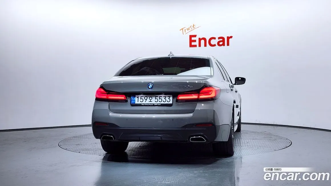 BMW 5-Series 2022 из KR, фото 10