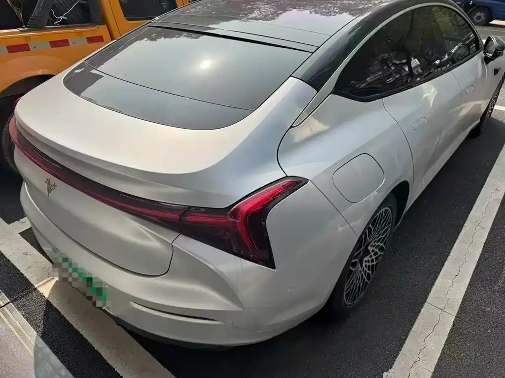Neta S 2023 из CN, фото 5