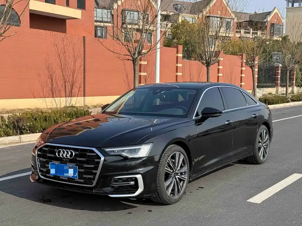 Audi A6L 2024 из CN, фото 1