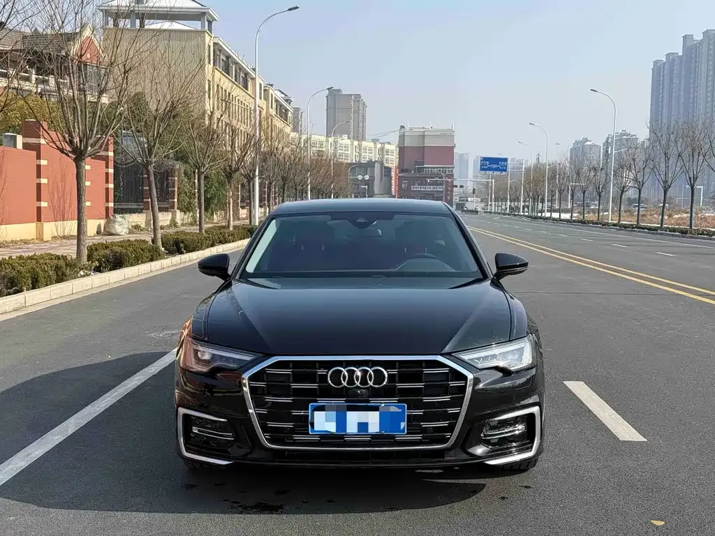 Audi A6L 2024 из CN, фото 4