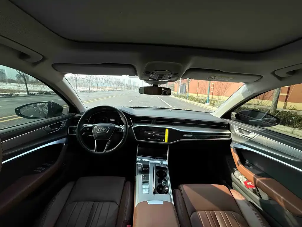 Audi A6L 2024 из CN, фото 2