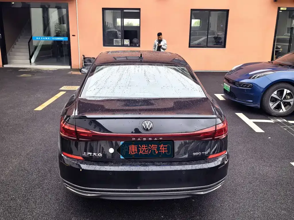 Volkswagen Passat — фото 6