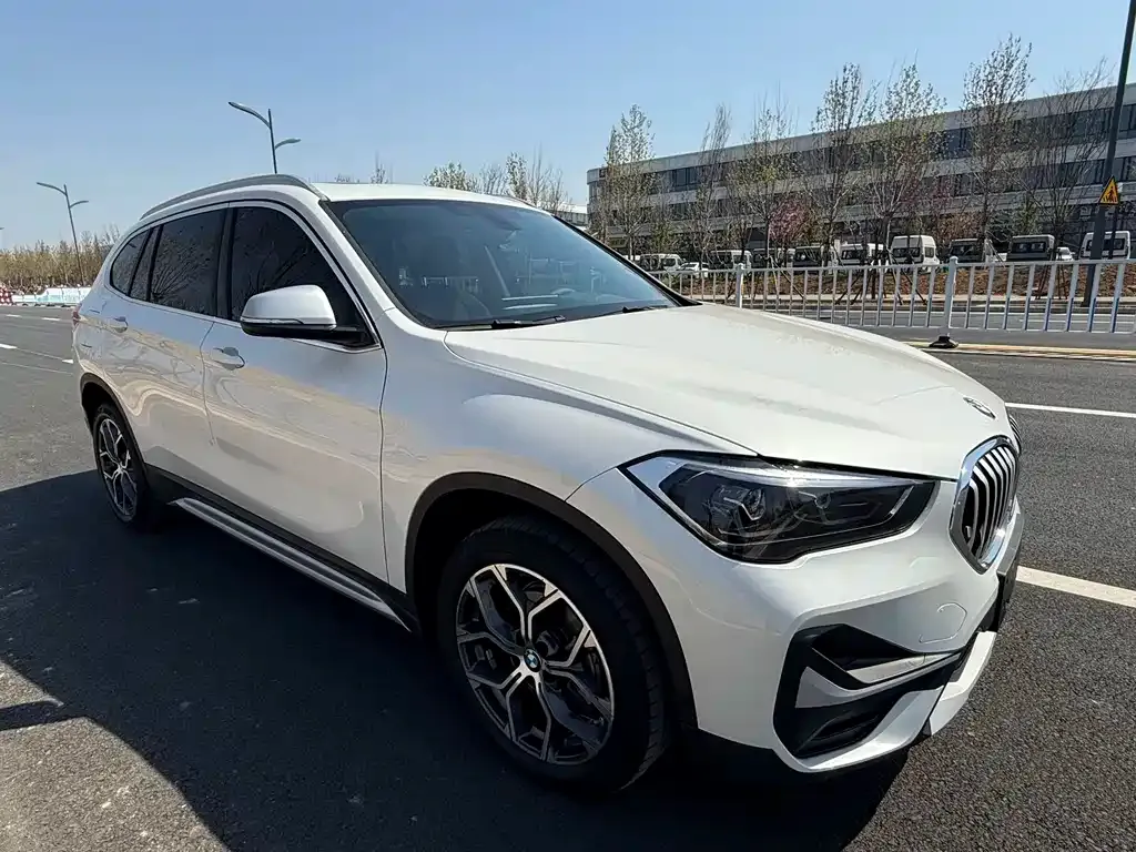 BMW X1 — фото 4