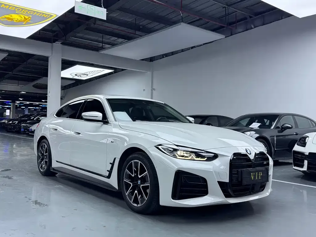 BMW 4 Series 2022 из CN, фото 3