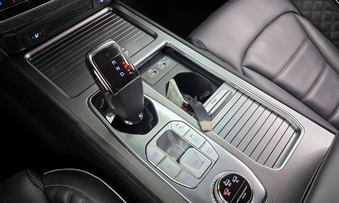 KG Mobility (Ssangyong) Rexton — фото 9