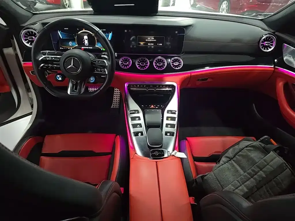 Mercedes-Benz AMG GT — фото 7