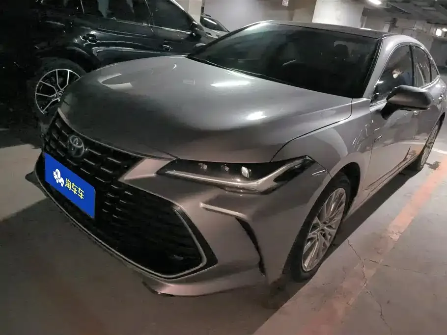 Toyota Avalon 2022 из CN, фото 1