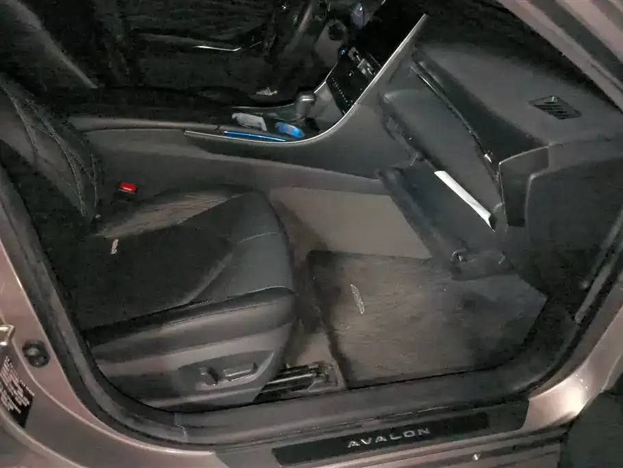 Toyota Avalon 2022 из CN, фото 3