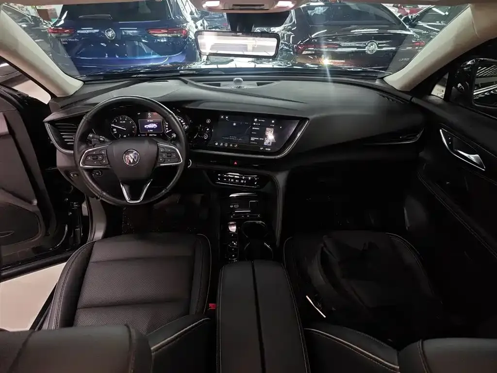 Buick Envision Plus — фото 6