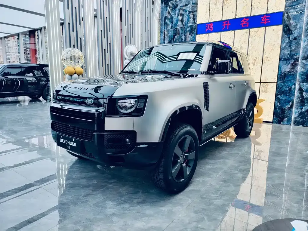 Land Rover Defender — фото 1