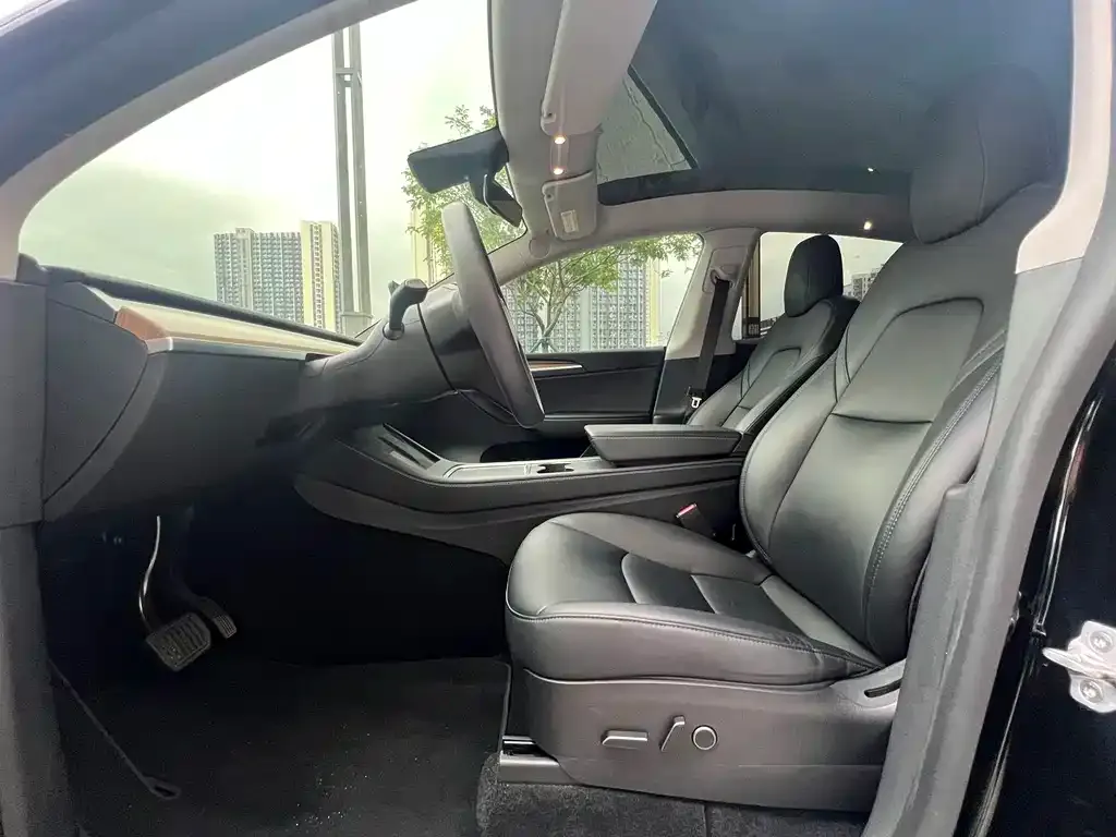Tesla Model Y 2022 из CN, фото 3