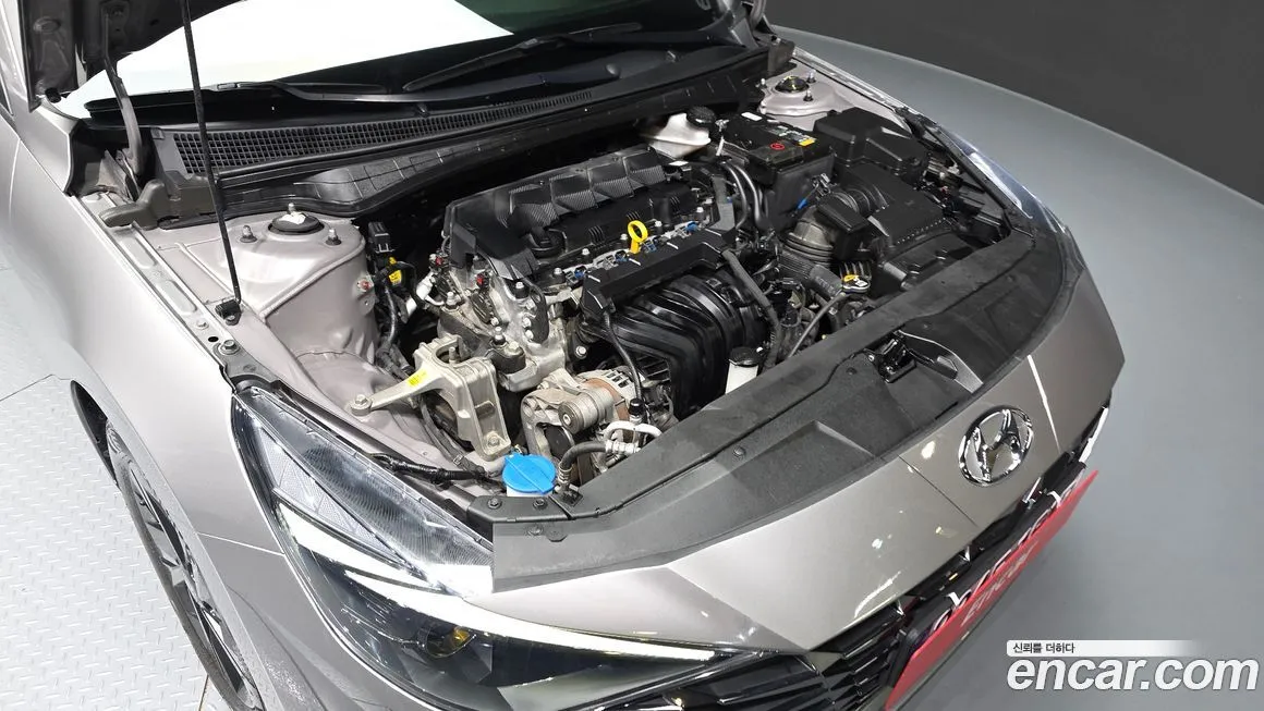 Hyundai AVANTE — фото 6