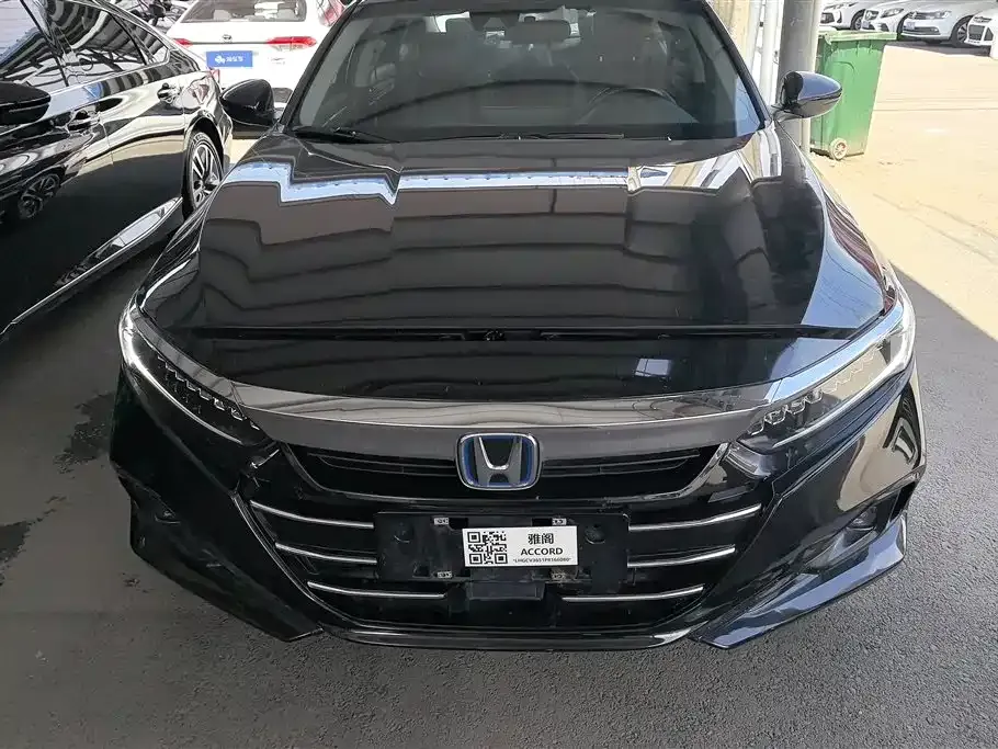 Honda Accord — фото 9
