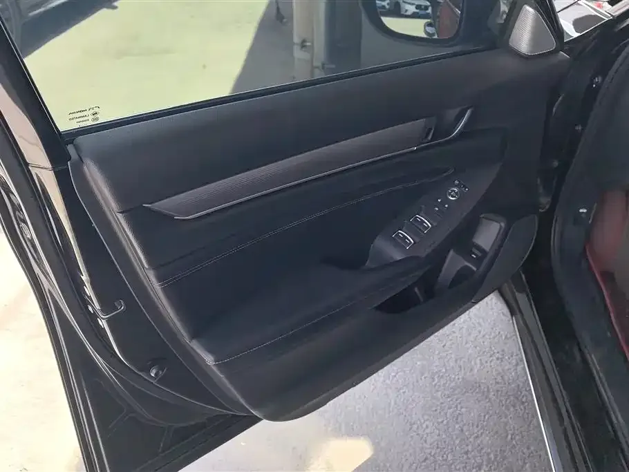 Honda Accord — фото 2