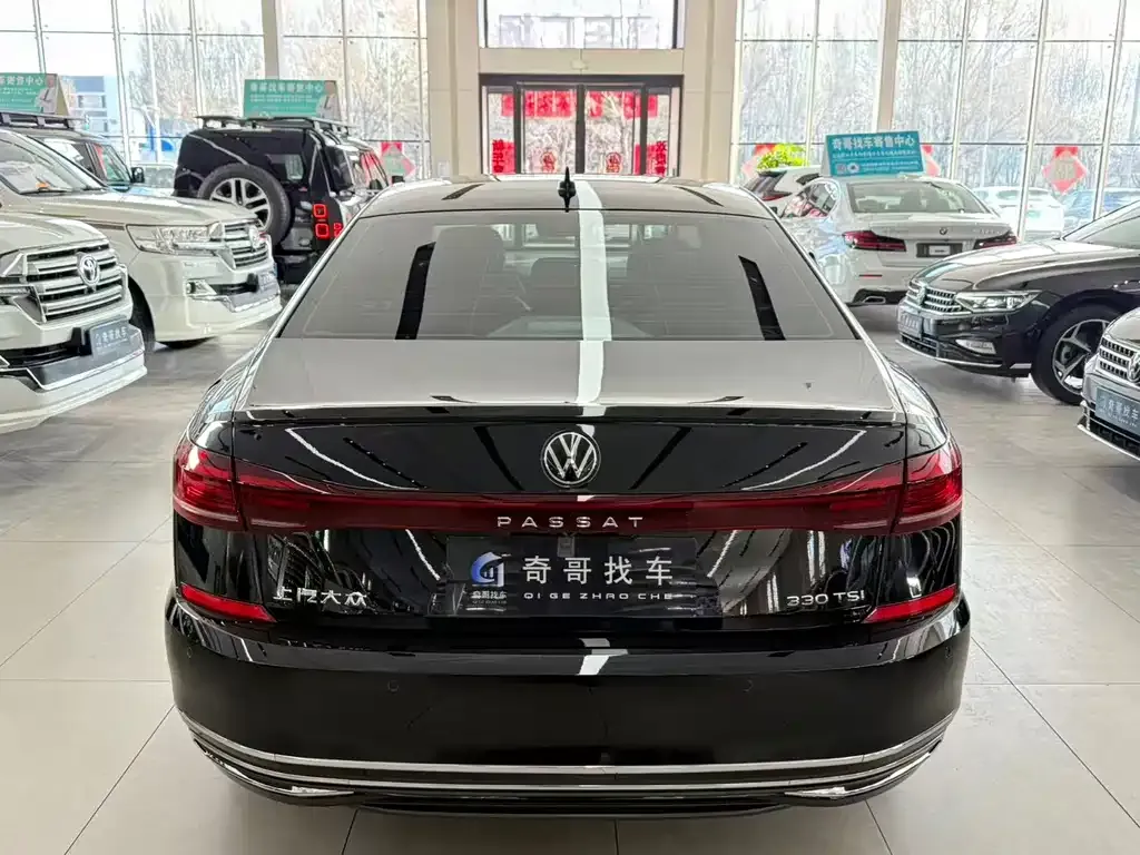 Volkswagen Passat — фото 2