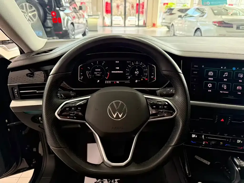 Volkswagen Passat — фото 5