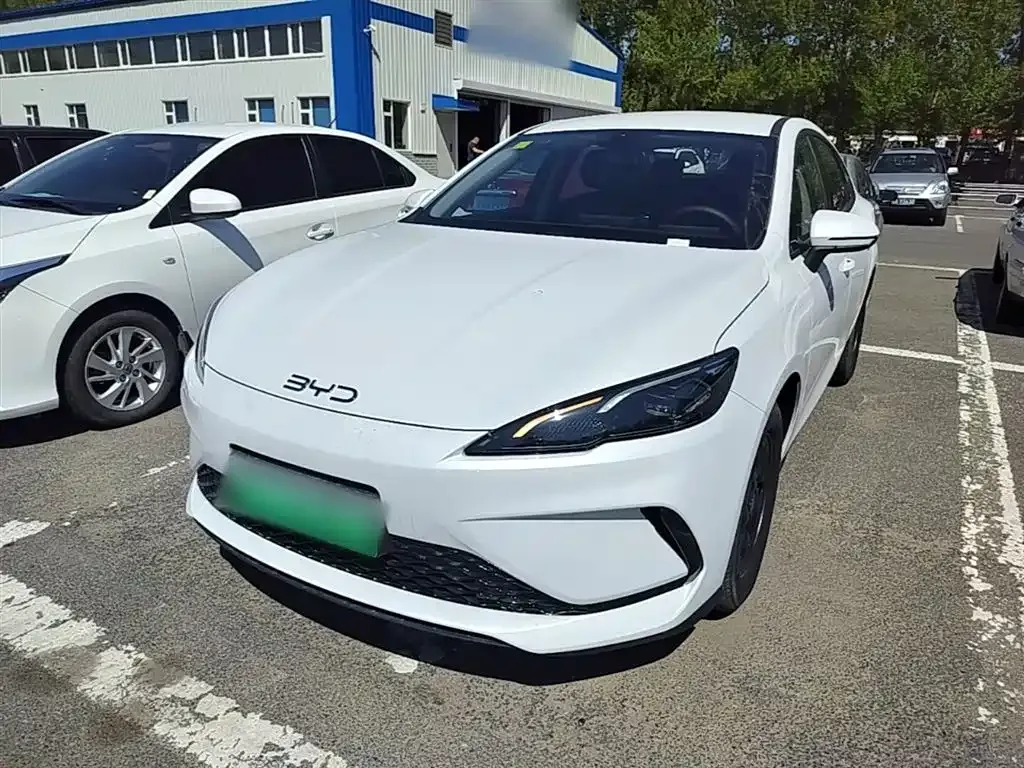 BYD Seal 05 DM-i