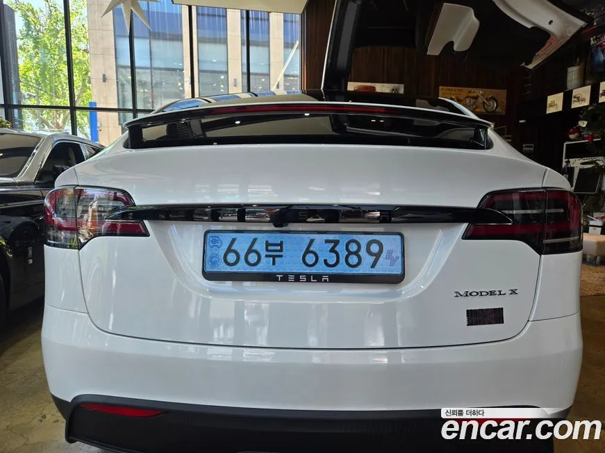 Tesla Model X 2026 из KR, фото 7