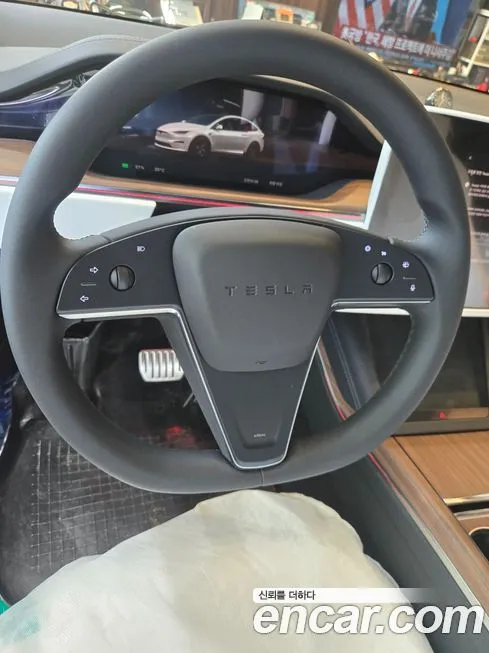 Tesla Model X 2026 из KR, фото 2