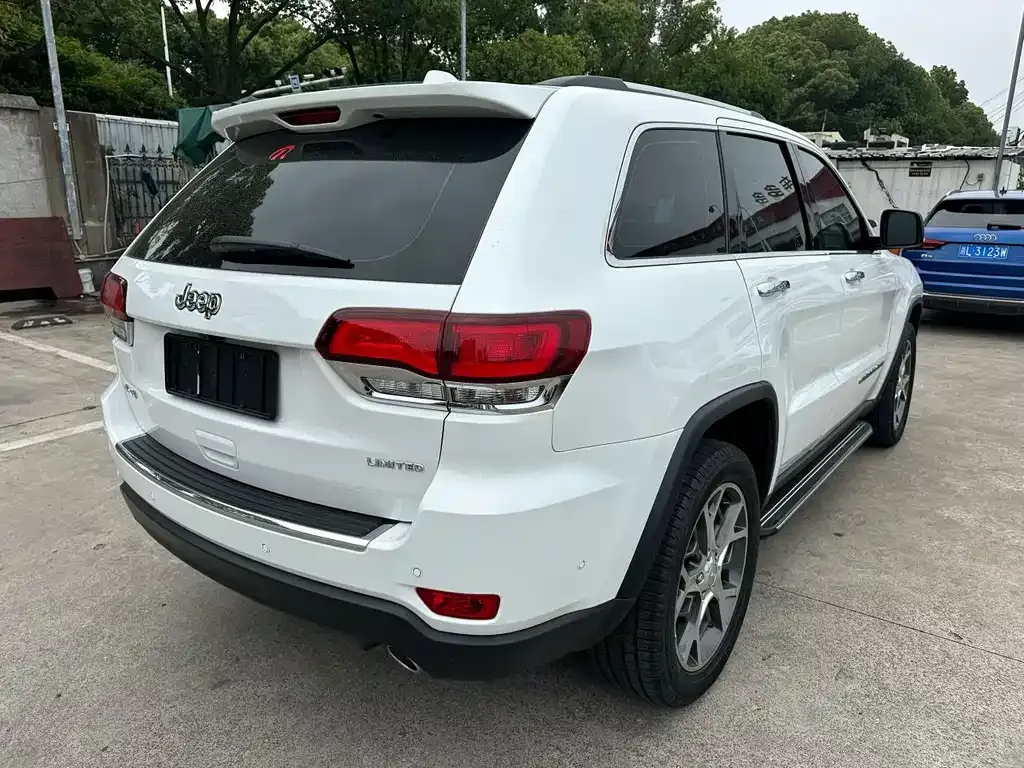 Jeep Grand Cherokee (Import) 2022 из CN, фото 7