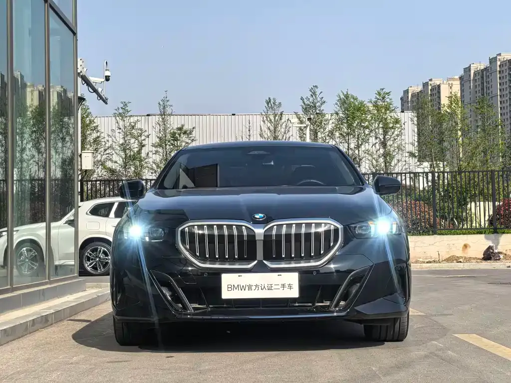 BMW 5 Series (Import) — фото 10