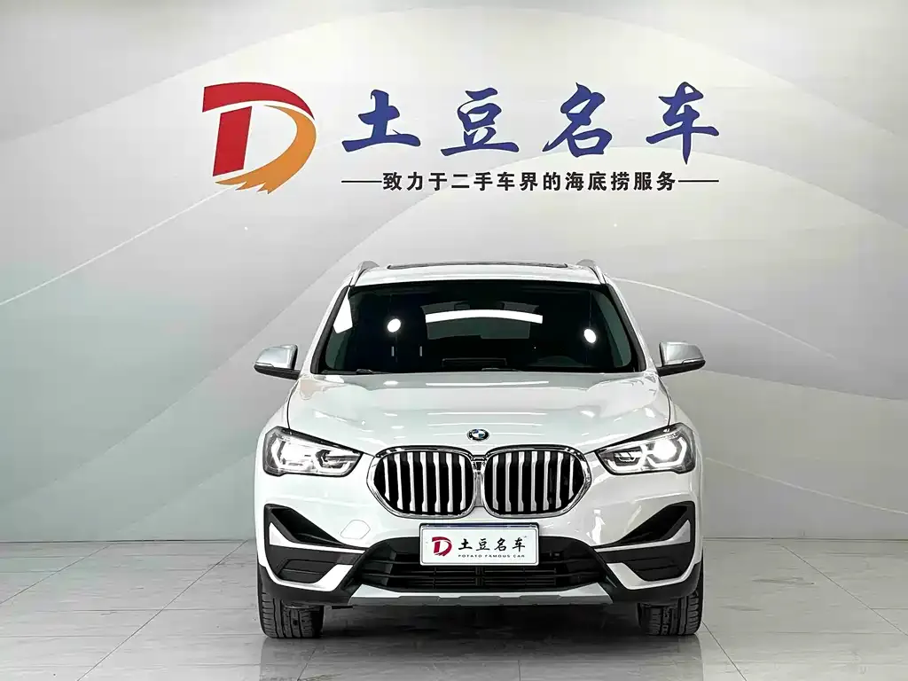 BMW X1 — фото 2