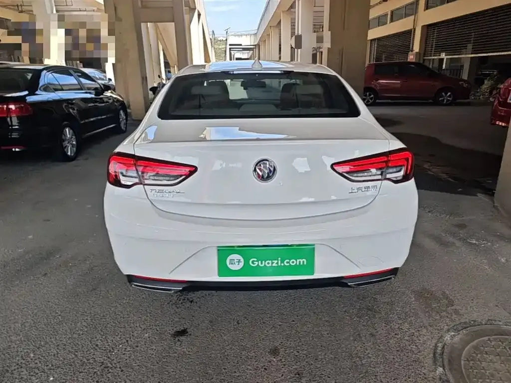 Buick Regal — фото 10