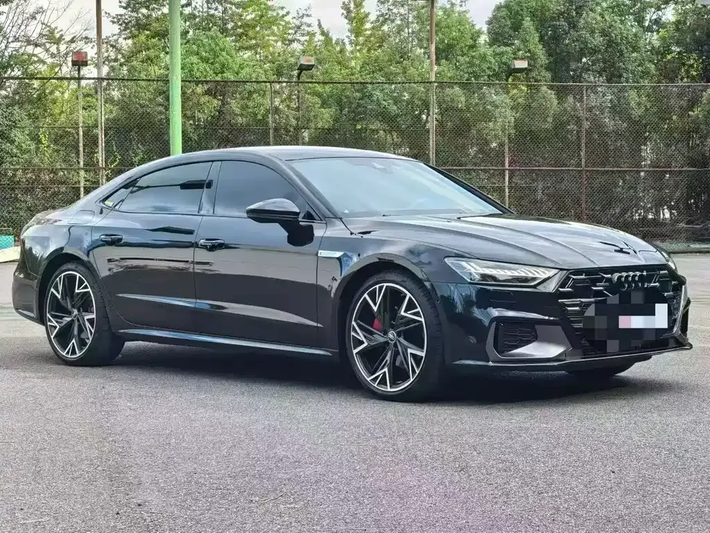 Audi A7L — фото 10