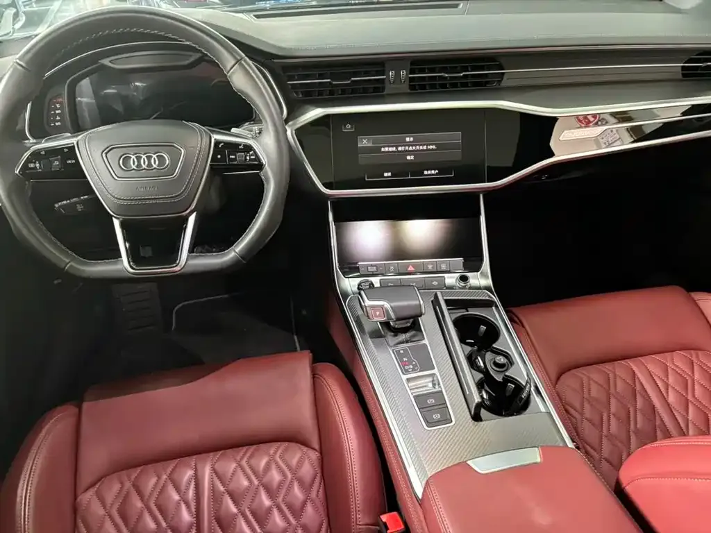 Audi A7L — фото 5