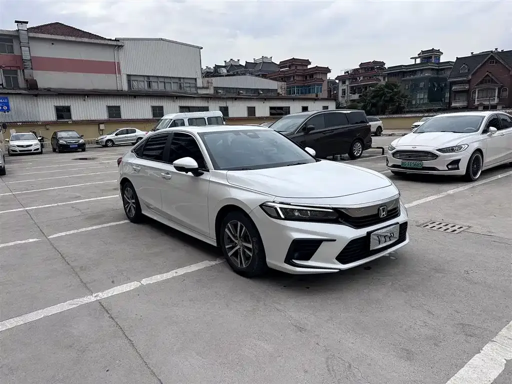 Honda Civic — фото 3