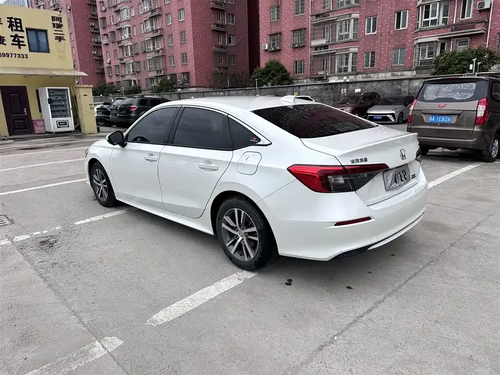 Honda Civic — фото 9