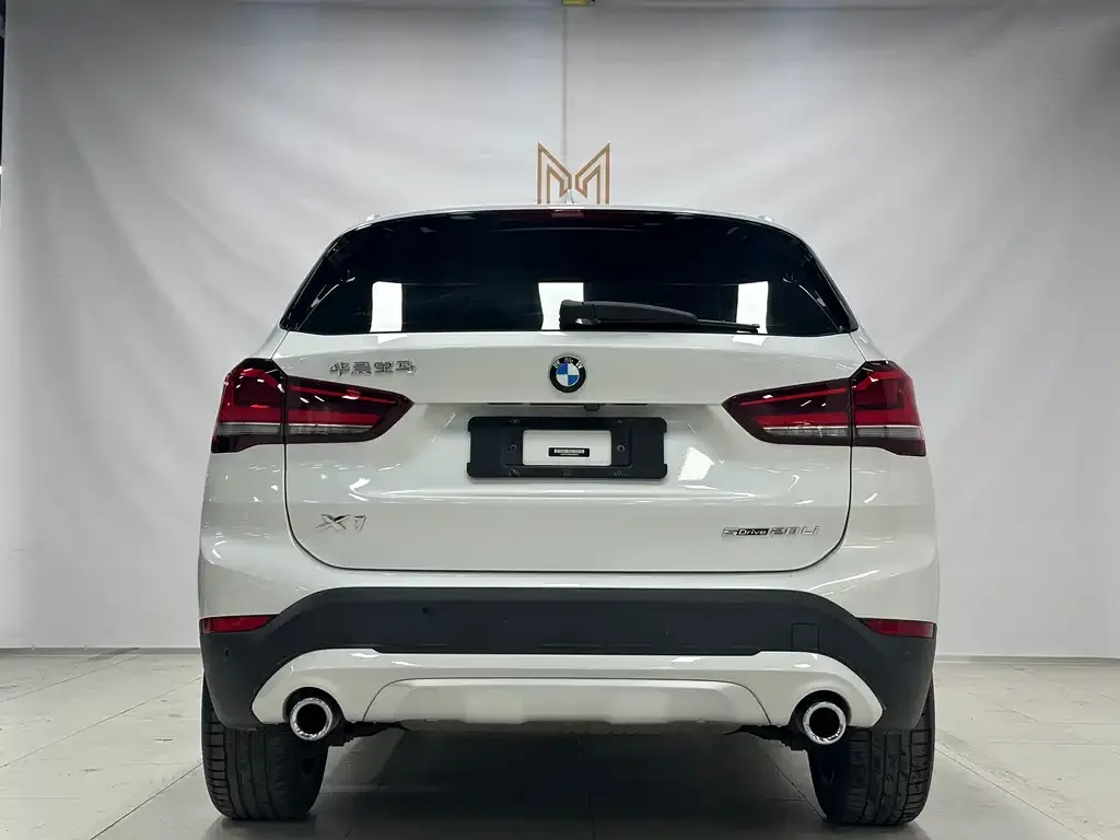 BMW X1 — фото 2