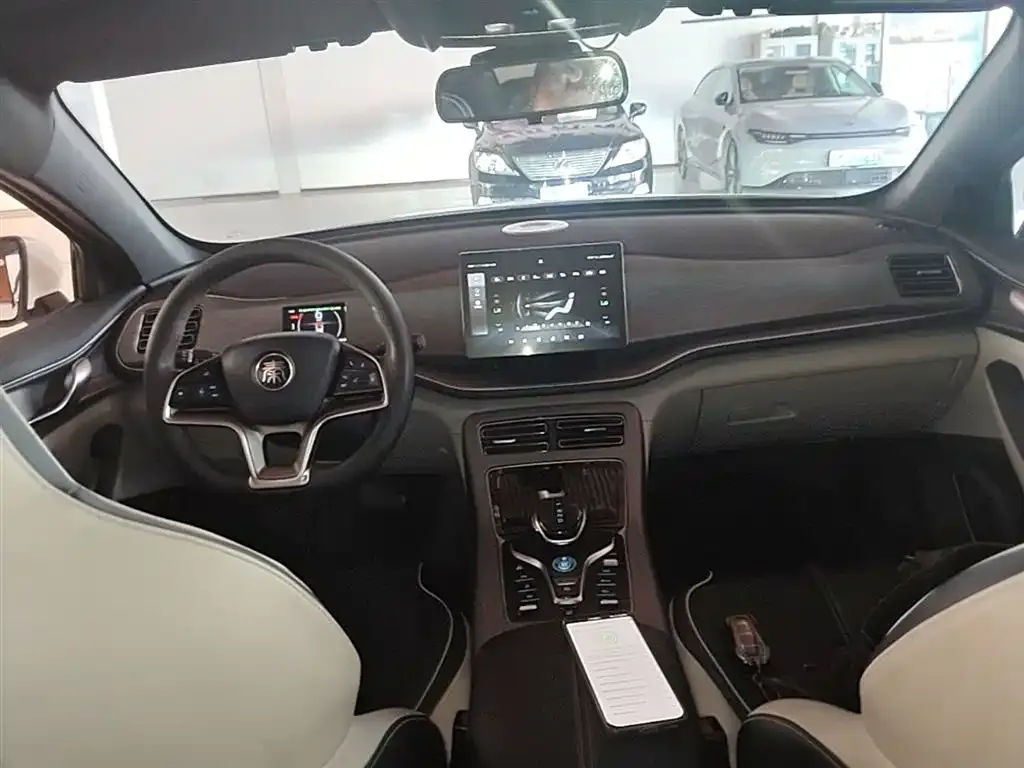 BYD Qin PLUS 2023 из CN, фото 7