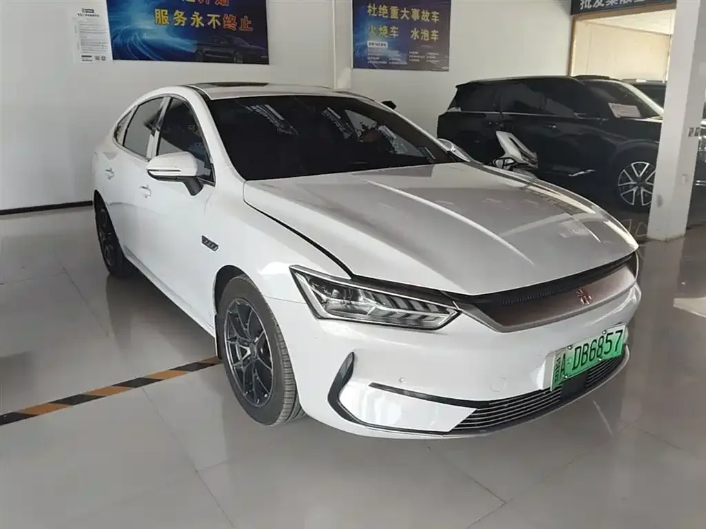 BYD Qin PLUS 2023 из CN, фото 3