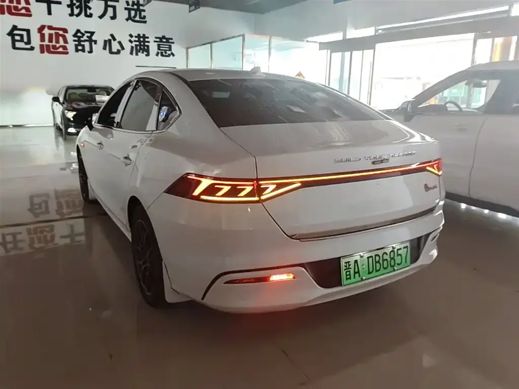 BYD Qin PLUS 2023 из CN, фото 4