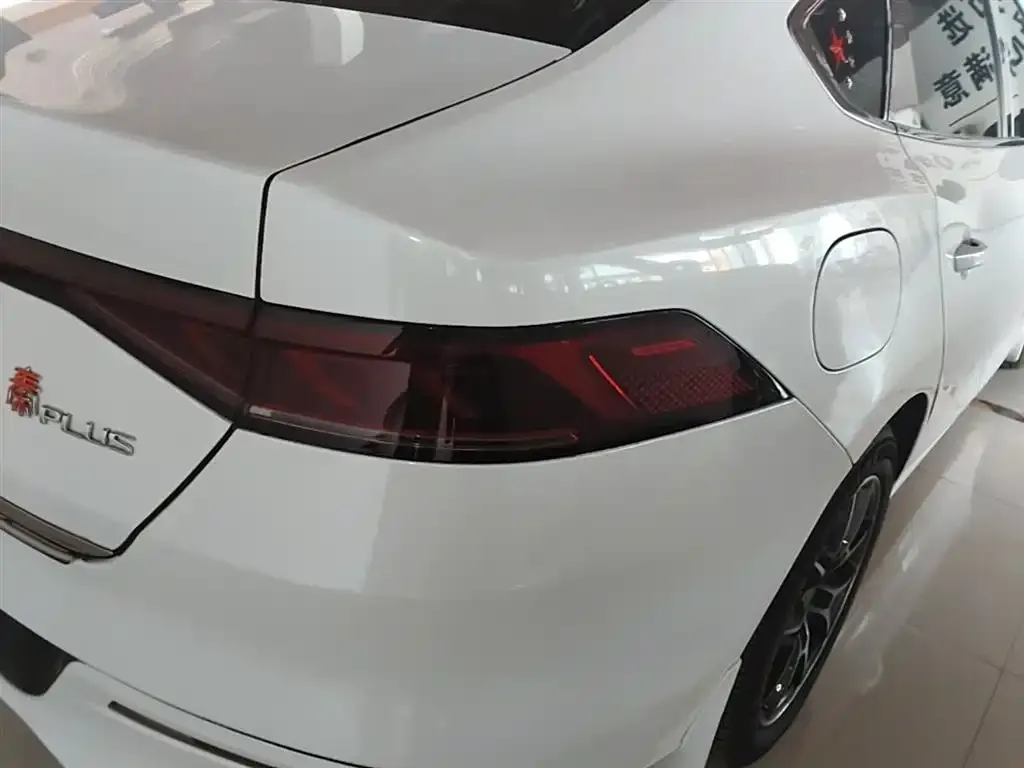 BYD Qin PLUS 2023 из CN, фото 9