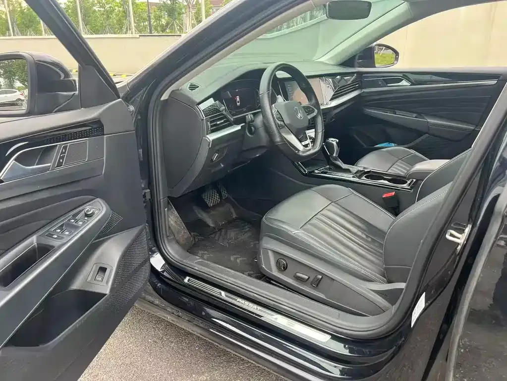 Volkswagen Passat — фото 5