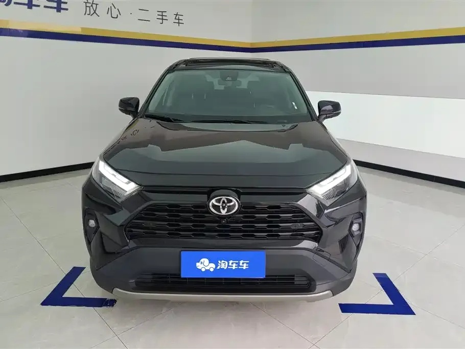 Toyota RAV4 2024 из CN, фото 3