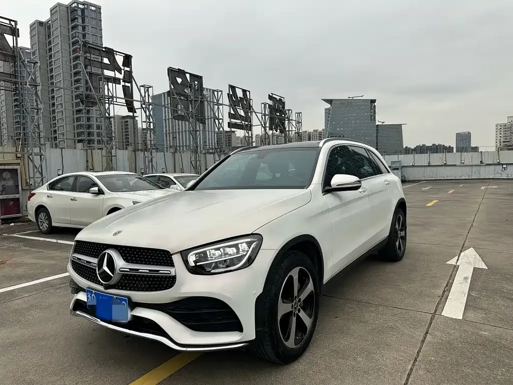 Mercedes-Benz GLC — фото 1
