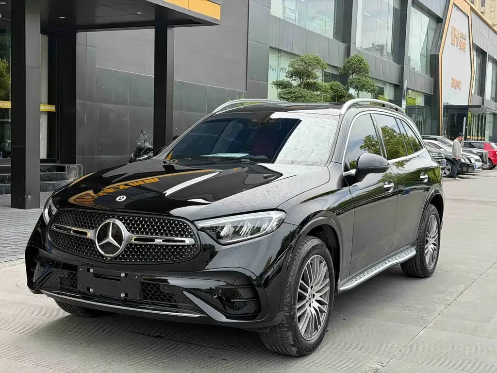 Mercedes-Benz GLC — фото 1