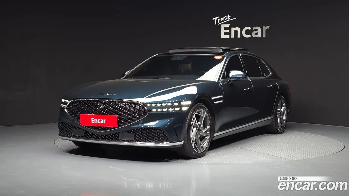Genesis G90