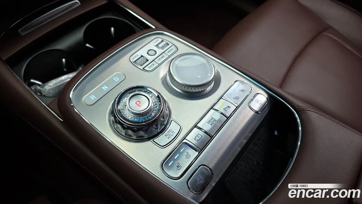 Genesis G90 2023 из KR, фото 8