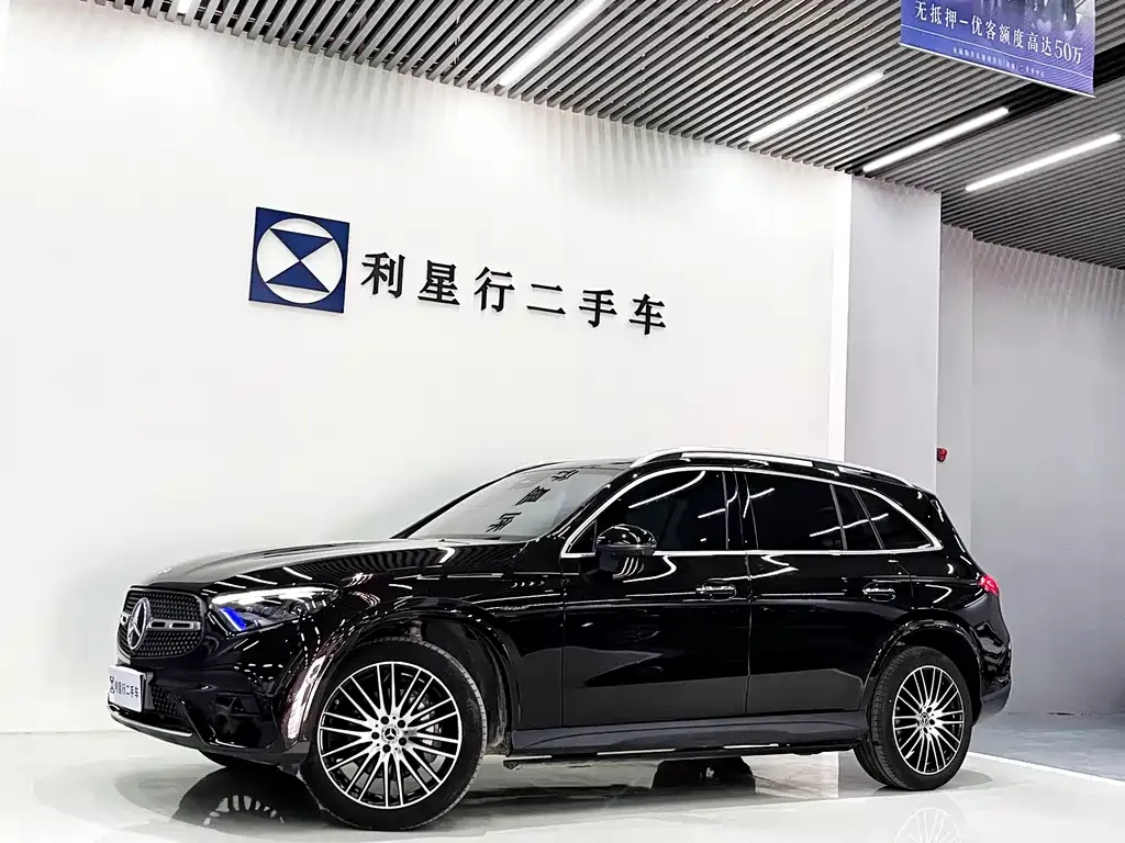 Mercedes-Benz GLC — фото 1