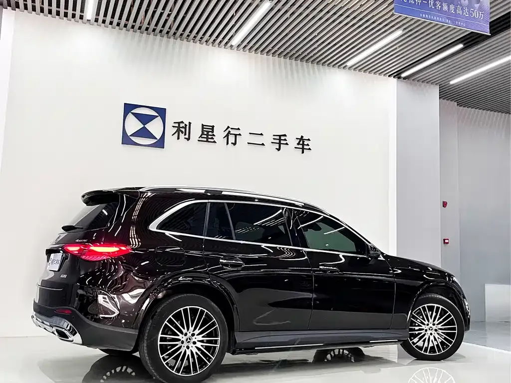 Mercedes-Benz GLC — фото 10